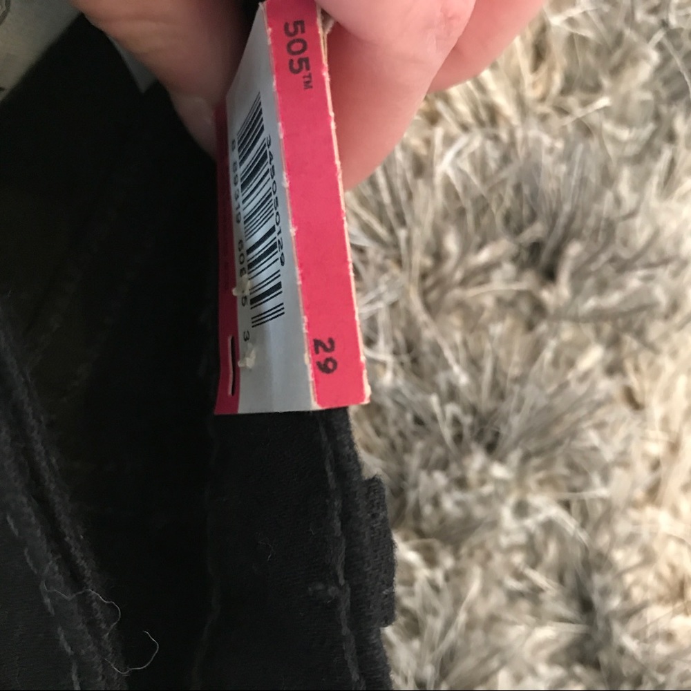 LEVI'S SHORTS - Picture 4 of 6